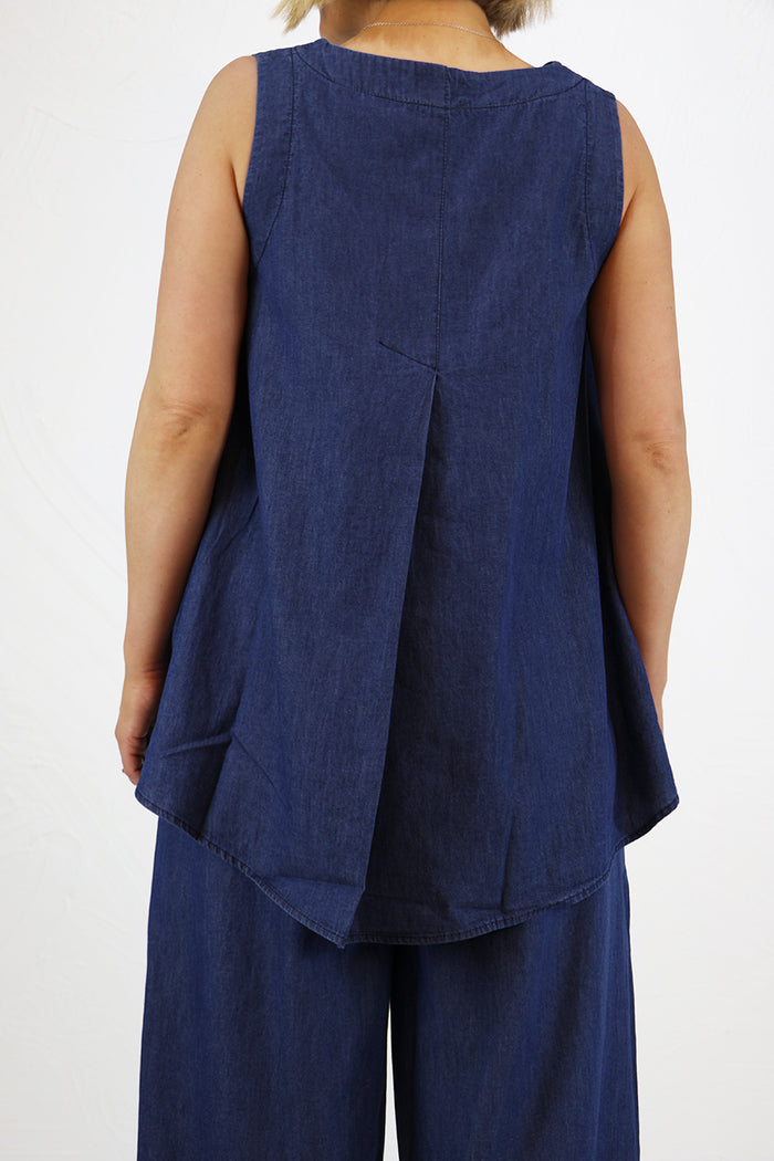 Amici by Baci Denim Swing Vest