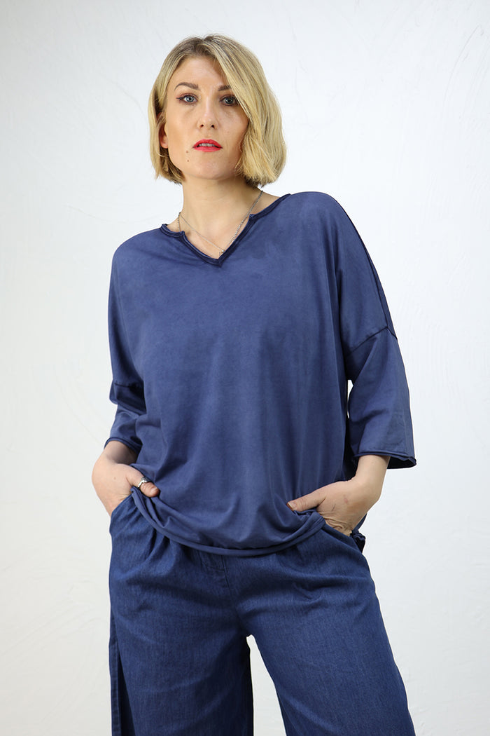 Amici by Baci Slouchy V-Neck 3/4 Sleeve Tee