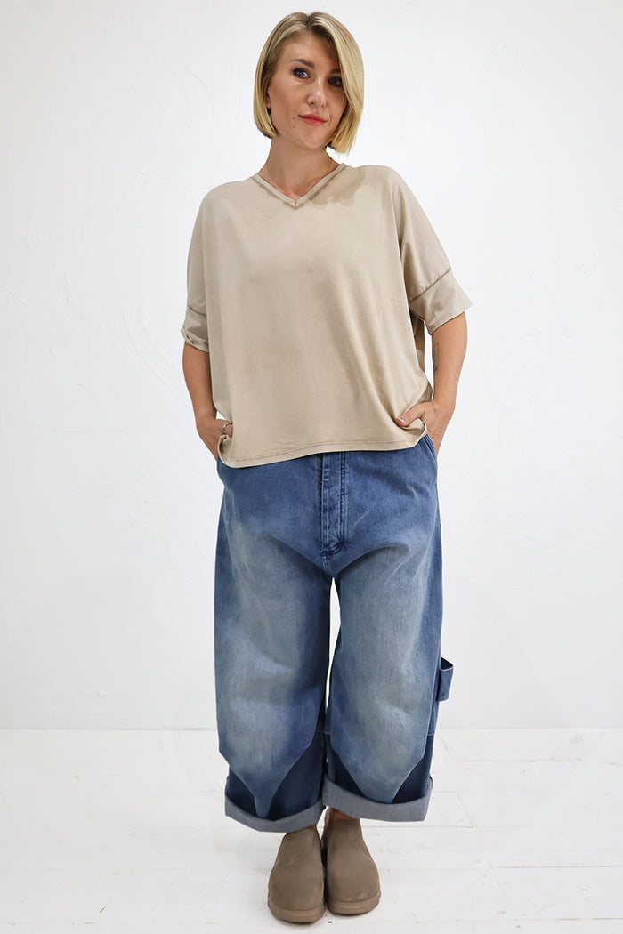 Amici by Baci Slouchy V-Neck Short Sleeve Tee