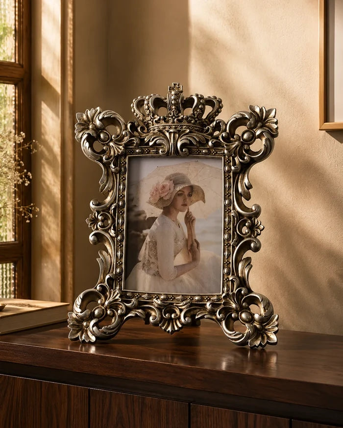 'Aristocrat' Photo Frame - Rustic Grey
