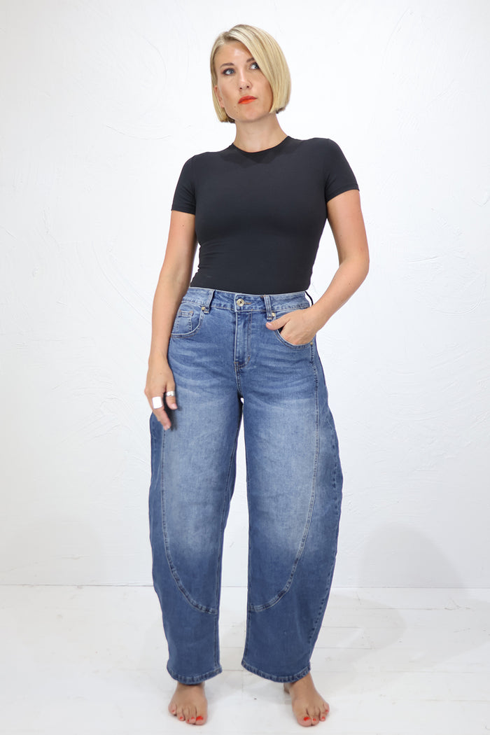 Blue Basics - The Perfect Barrel Jean 'Ryder'