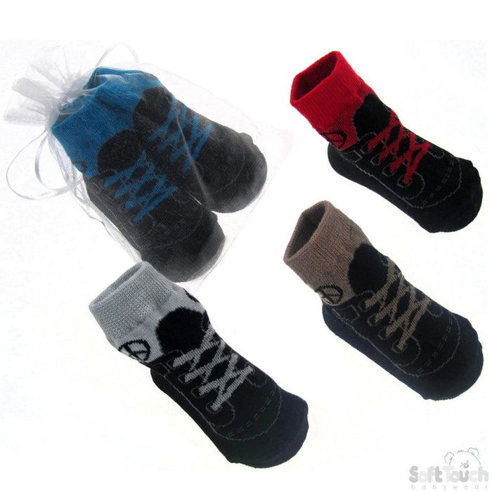 BOYS 'TRAINER STYLE' GIFT SOCKS: GS50