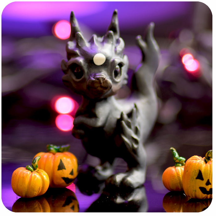 Dark Puff Shadow Creature GumiPoni