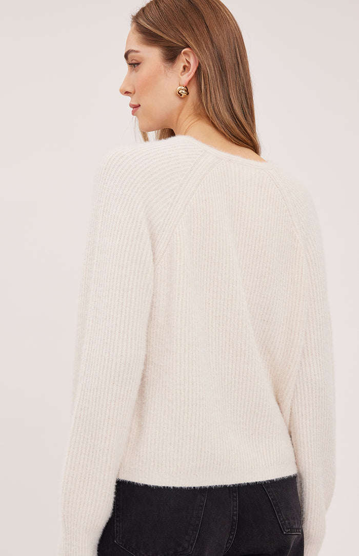 Filomena V-neck Sweater Acorn Home + Apparel