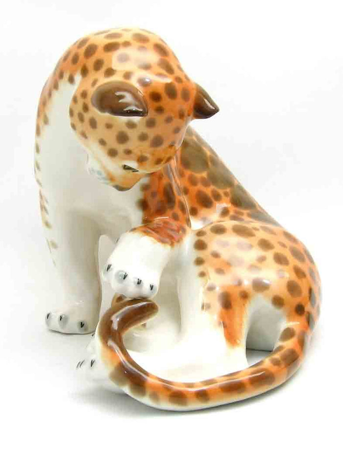 Fine Hand Painted Lomonosov Porcelain Figurine "Leopard"