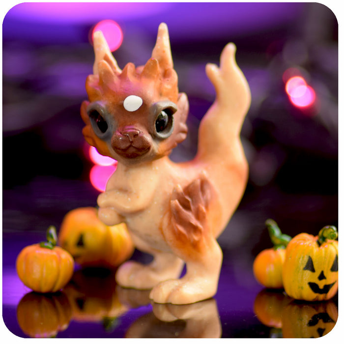 Flame Point Puff Shadow Creature GumiPoni