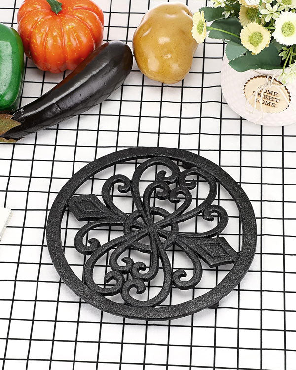 'Fleur De Lis' Cast Iron Trivet - The Decor Kart