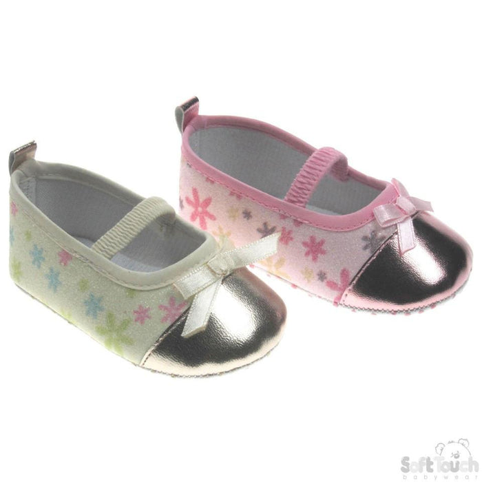 GIRLS SHINY FLOWER PATTERNED SHOES: B1337 - Kidswholesale.co.uk