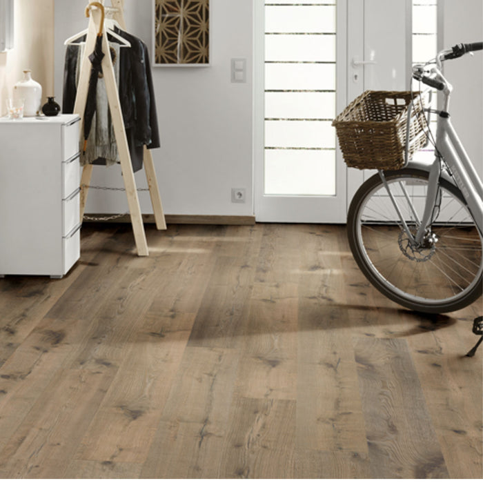 Hare Tegernsee Oak Long & Wide Plank Laminate Flooring - 2003 x 245 x 12mm - 1.96sqm Per Pack