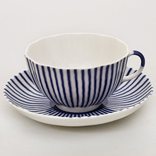 Imperial / Lomonosov Porcelain Teacup and Saucer Set 'Frenchman'