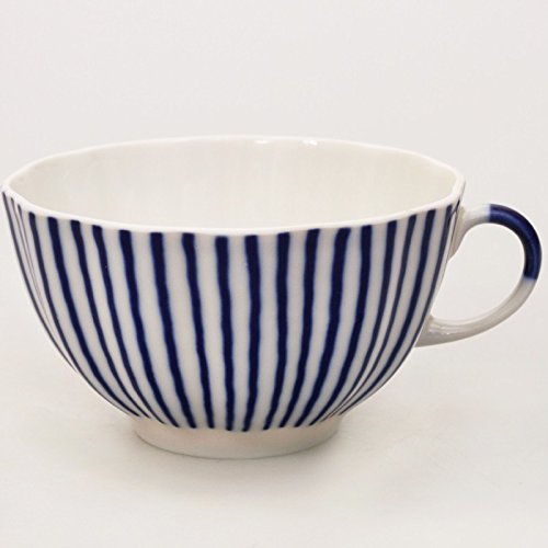 Imperial / Lomonosov Porcelain Teacup and Saucer Set 'Frenchman'