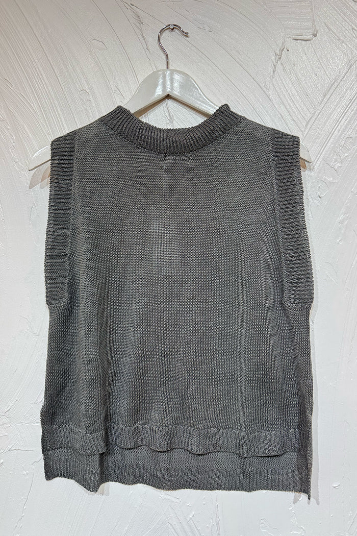 Knits by Blue - Lula Sleeveless Linen Vest in Smoke