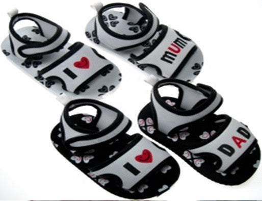 Love Mum/Dad Velcro Fastener Sandals
