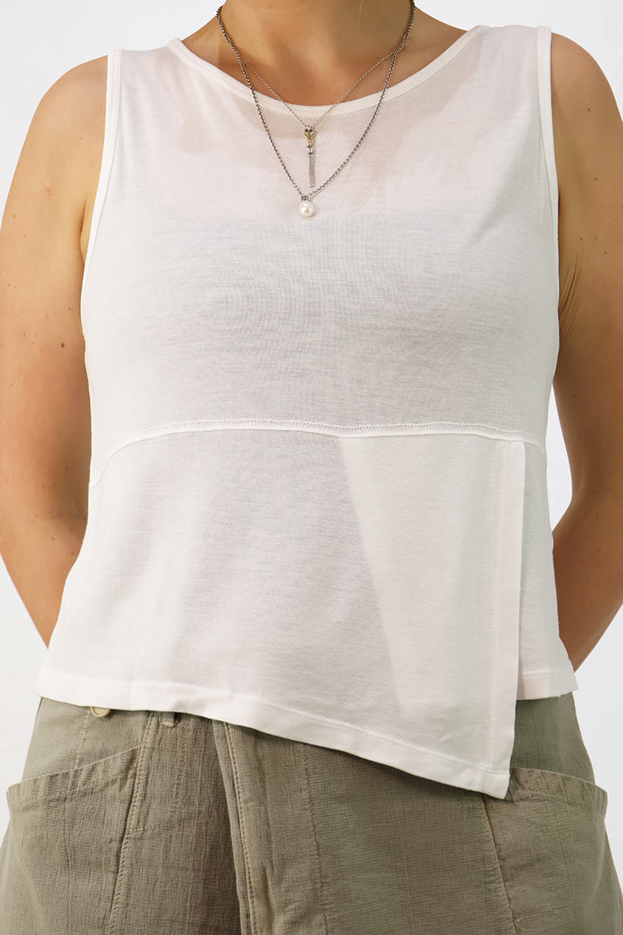Lurdes Bergada Split Hem Vest U26-731- 2 Colours