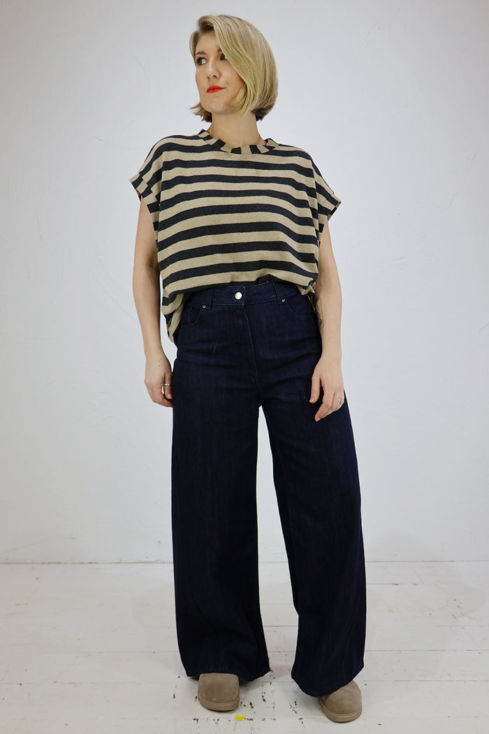 Neirami Boxy Striped T-Shirt - 2 Colours