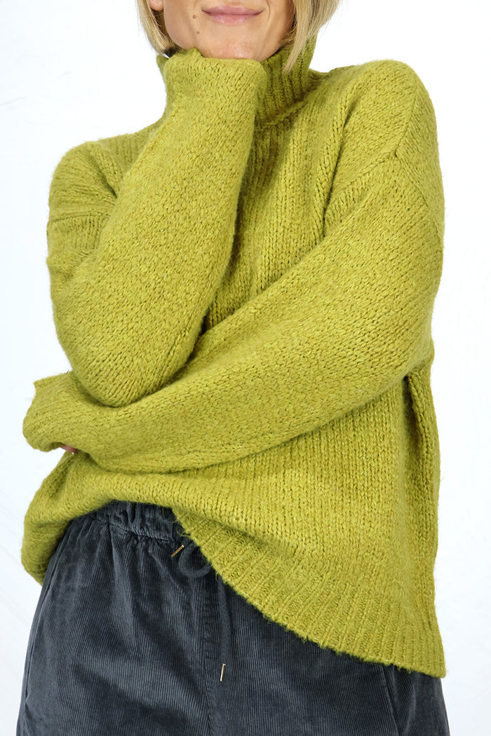 O'MER Yellow/Green High-Neck Pullover