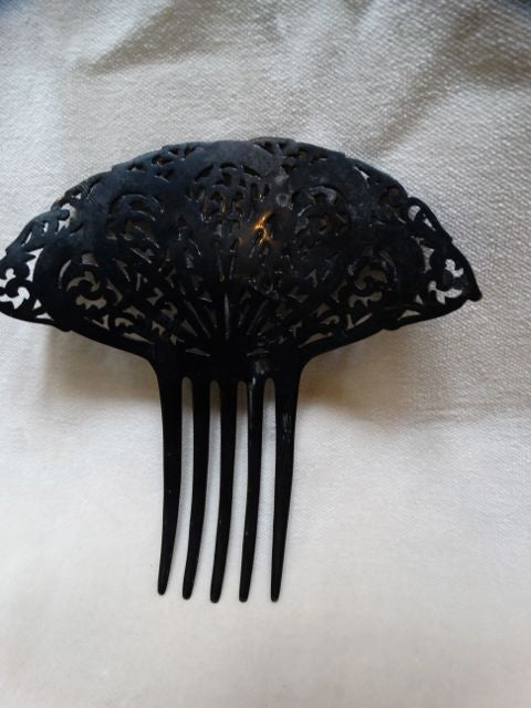 Ornate Black Mantilla Comb