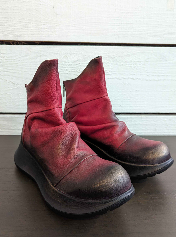 PAPUCEI ELLY Ankle Boots - Red Blue Woman