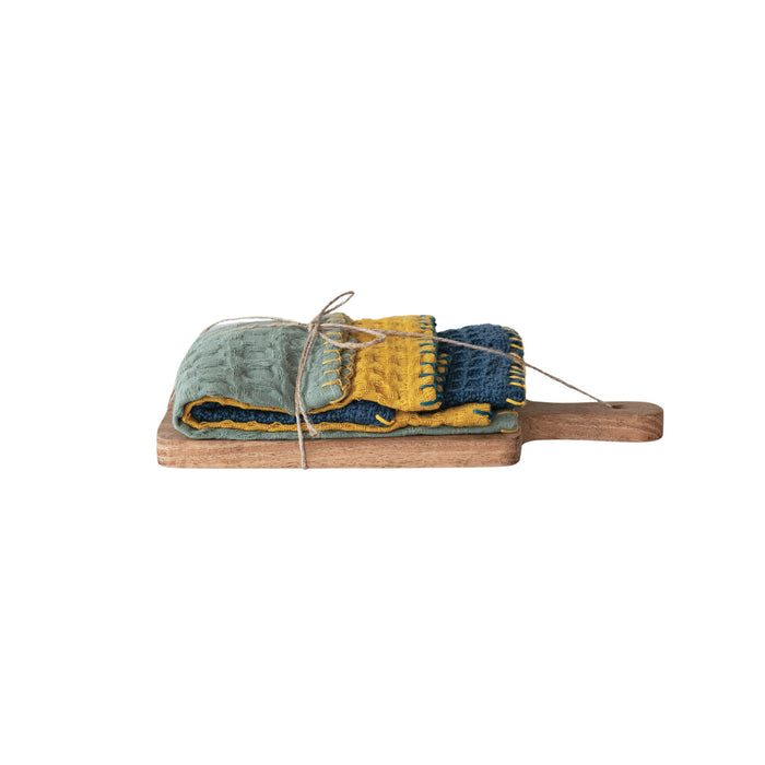 S/4 Stitched Dish Cloths & Wood Board Set