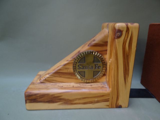 Santa Fe Wooden Bookends