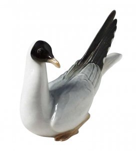 Seagull Black-headed Lomonosov Porcelain Collectible Figurine
