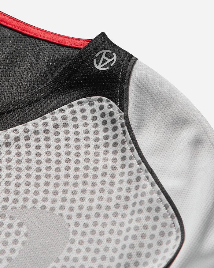 Nike M Nk Df T90 Top Long Sleeve X Slam Jam White/Pure Platinum/Black T-Shirts Longsleeve IO8392-100