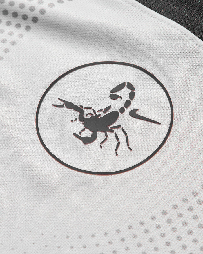 Nike M Nk Df T90 Top Long Sleeve X Slam Jam White/Pure Platinum/Black T-Shirts Longsleeve IO8392-100