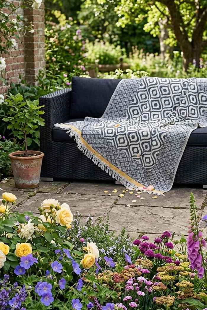 Weavico Turkish Cotton Throw -Black/Mustard