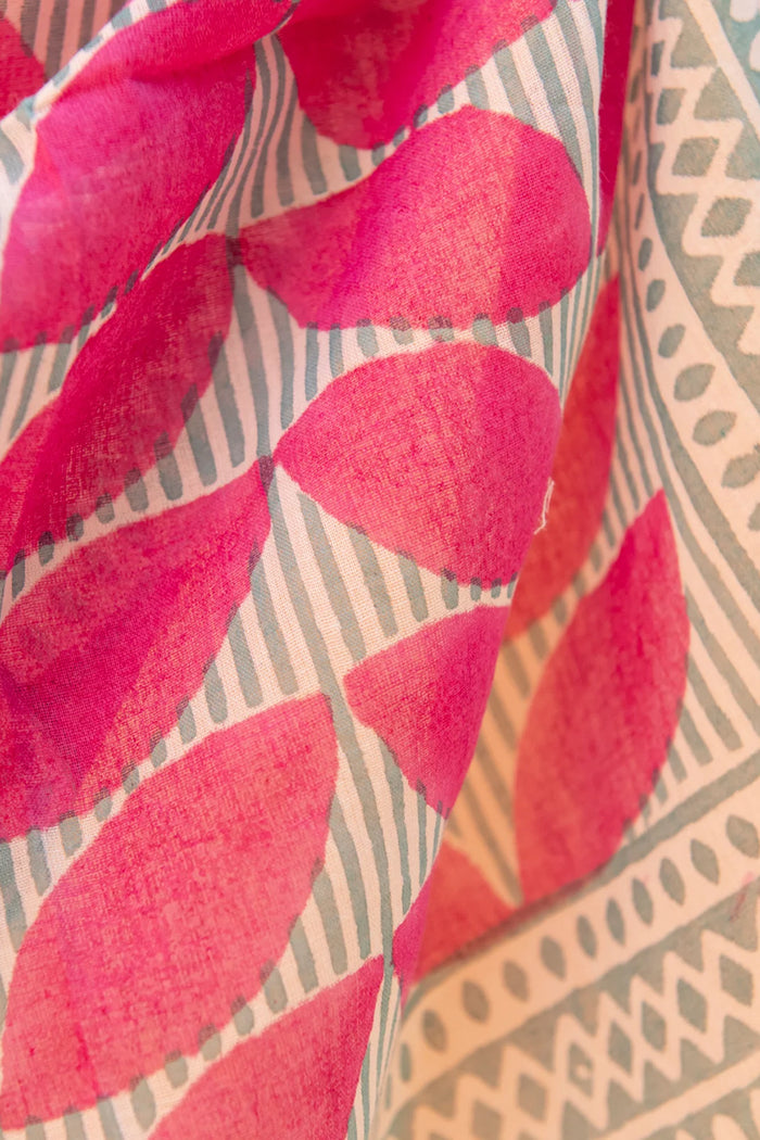 Zen Ethic Cotton Scarf 'Cap Estel' in Pink- 3 sizes